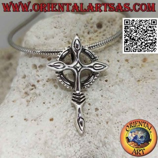 Pendentif en argent, croix celtique avec cercle denté