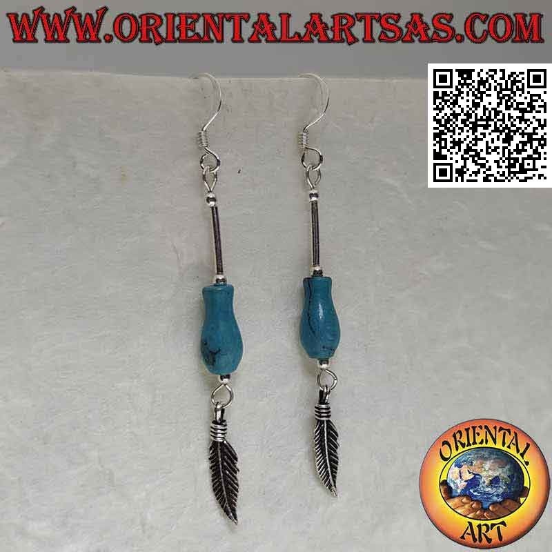 Orecchini in argento a bastoncino d'argento e turchese con piuma pendente