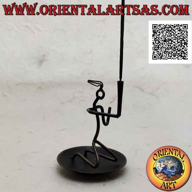 Round wrought iron incense burner, kneeling man holding the torch (small)