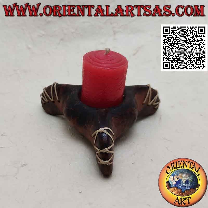 Three-footed candle holder in terracotta and decorations with bark