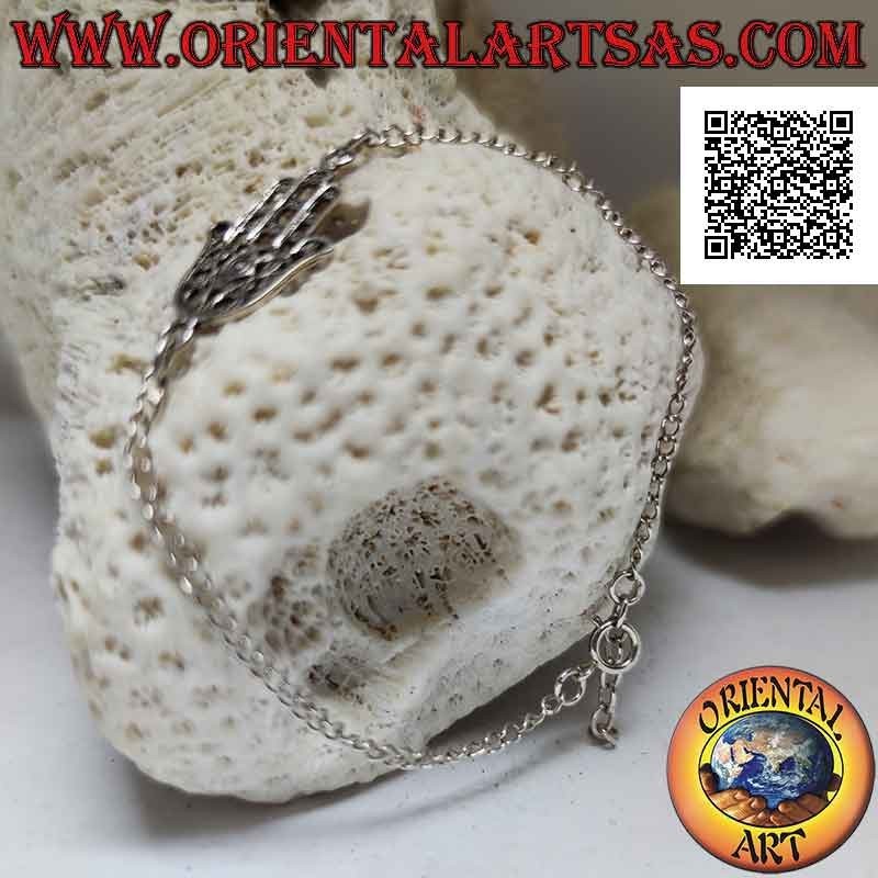 Bracciale in argento morbido a catenina con mano di fatima decorata a filigrana centrale