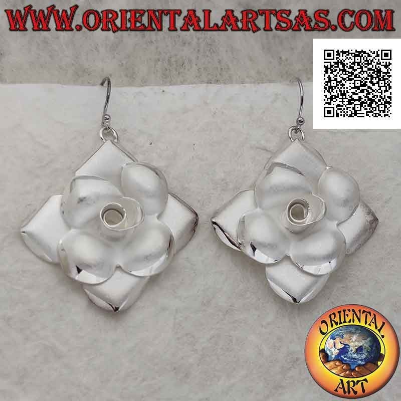 Equilateral rhombus satin silver earrings with rose in central high relief