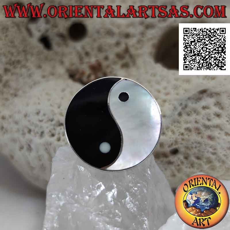 Anillo de plata ajustable con yin yang de nácar y ónix redondo y plano y borde de alambre
