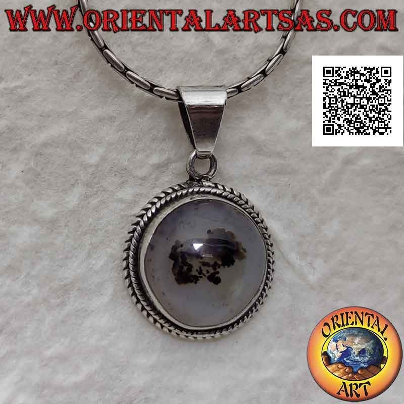 Pendentif en argent avec cabochon rond en agate mousse entouré d'un double tissage