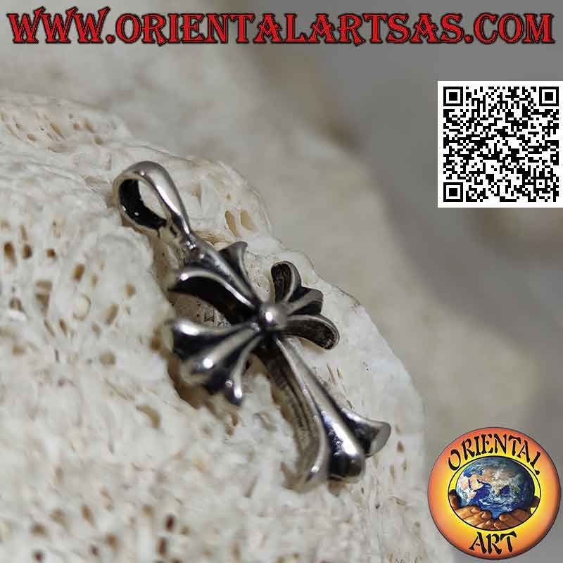 Silver pendant, Latin cross with three terminal points