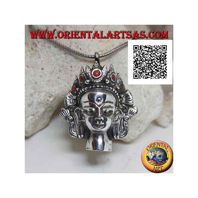 Colgante de plata, cabeza de Buda tailandés con corona de coral natural
