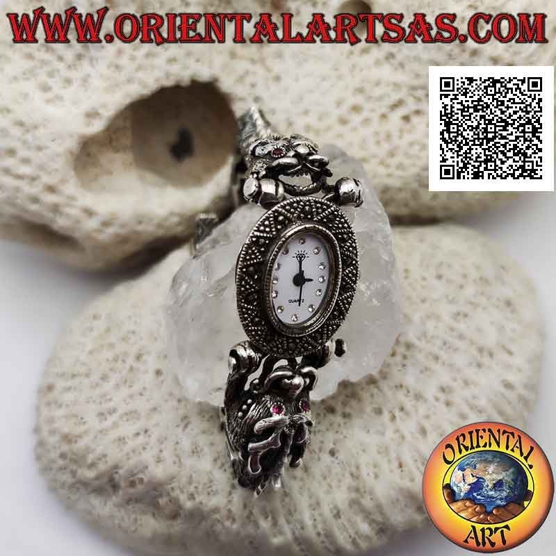 Quarzuhr aus 925 ‰ silbernem Drachenarmband mit rubinroten Augen und mit Markasit besetzt