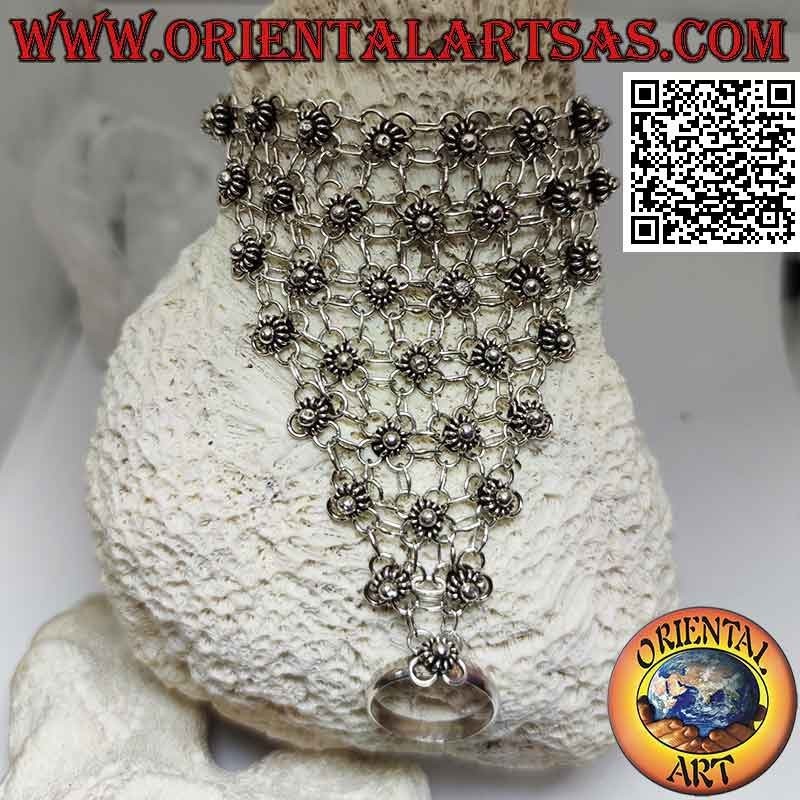 Kuss in 925 ‰ Silber, ganz aus kleinen Blumen zusammengesetzt