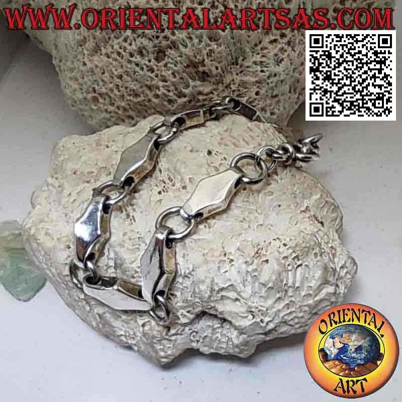 Pulsera de plata con cadena de rombos tridimensionales y anillas alternas suaves