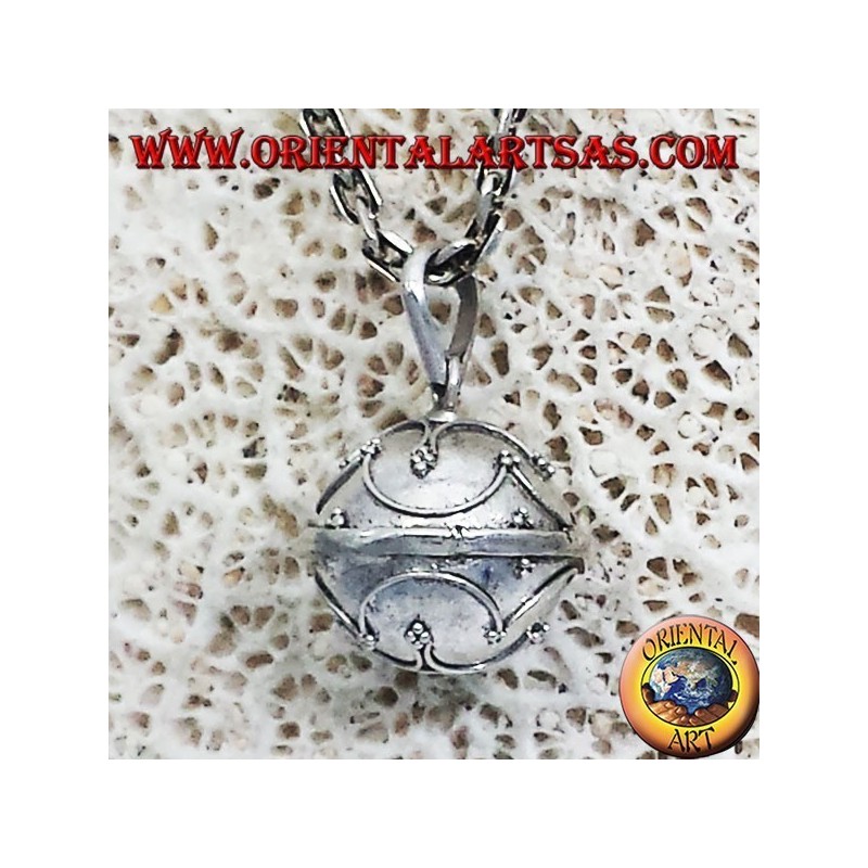 silver pendant called angels (call of the angels)