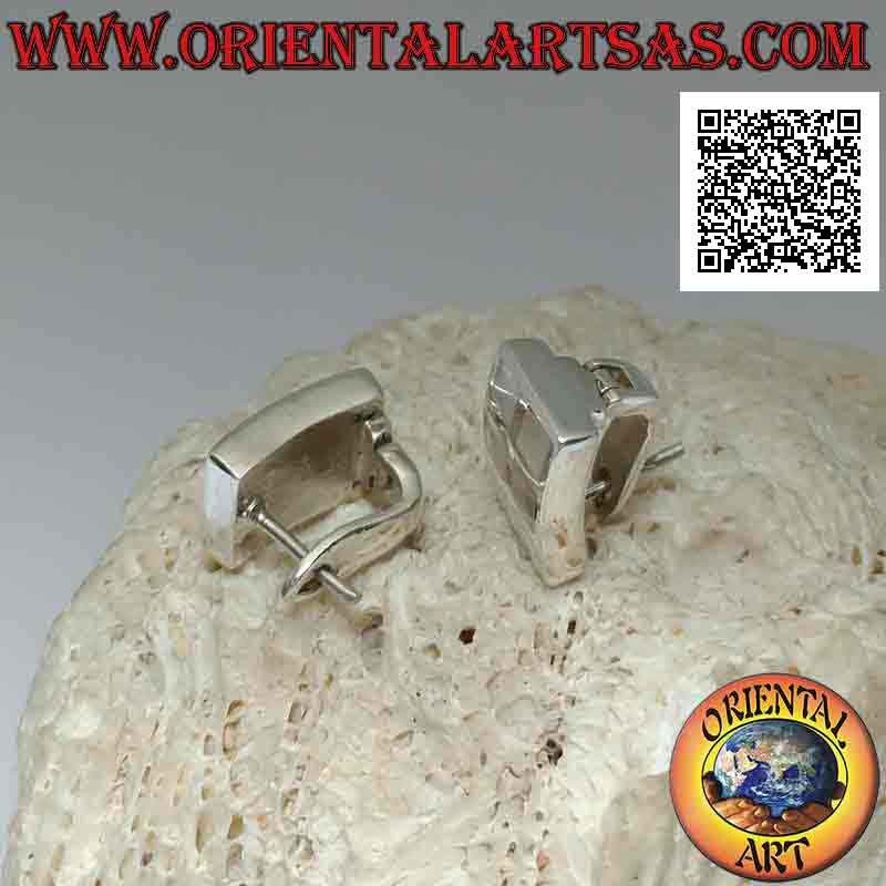 Boucles d'oreilles en argent avec fermeture à levier, rectangulaires avec 6 carrés de nacre affleurante