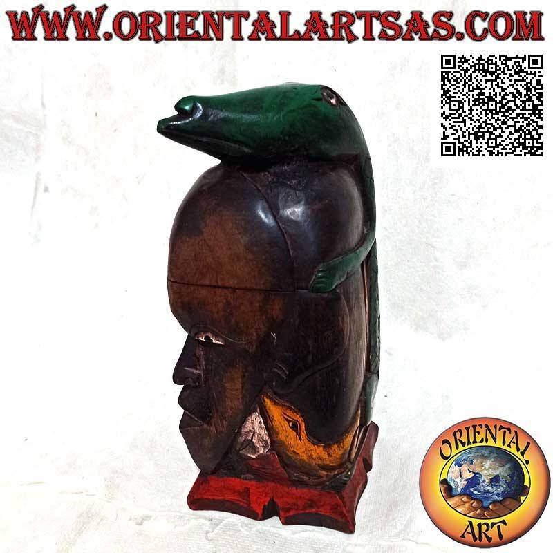Parallelepiped box in the shape of a native's head with a lizard on top, carved and hand painted (Lombok)