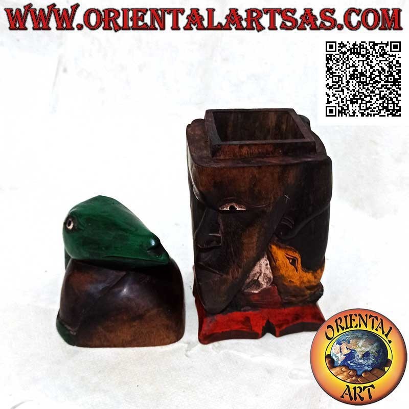 Parallelepiped box in the shape of a native's head with a lizard on top, carved and hand painted (Lombok)