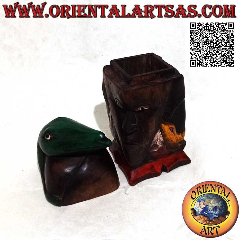 Parallelepiped box in the shape of a native's head with a lizard on top, carved and hand painted (Lombok)