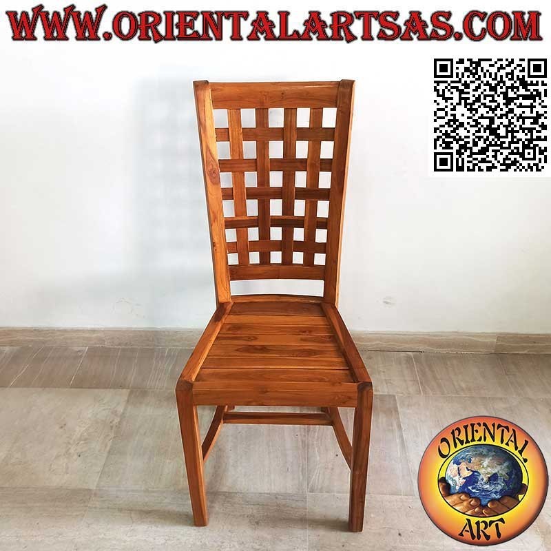 Silla de respaldo alto con tiras tejidas con cuadrados en madera de teca