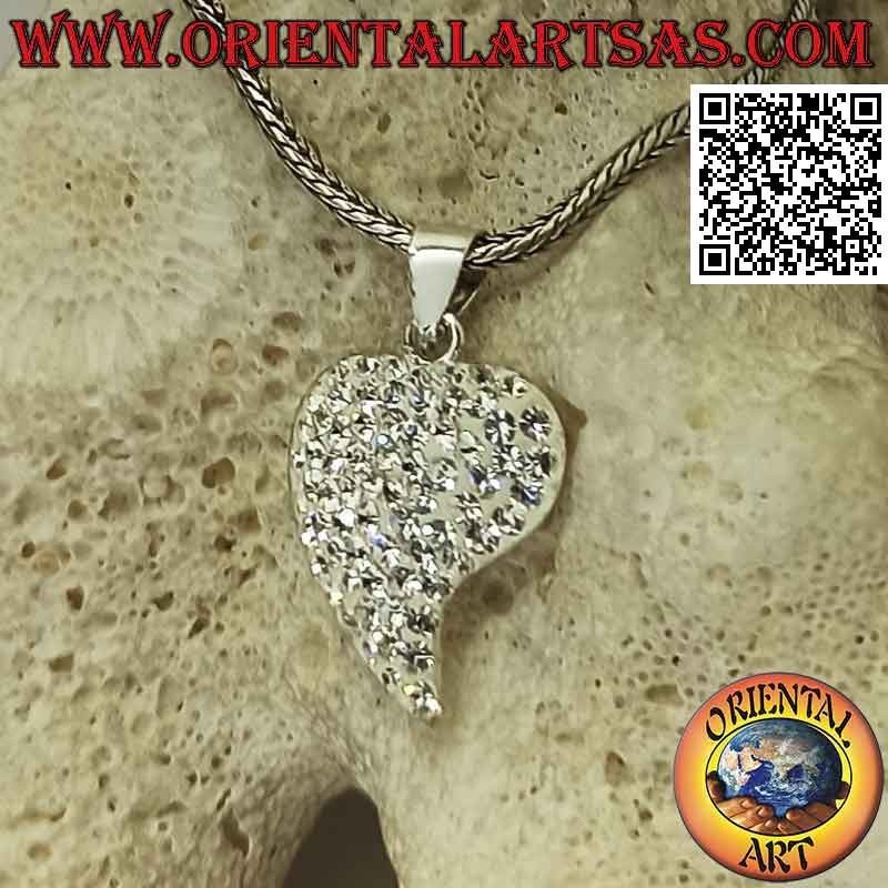 Ciondolo in argento, cuore con punta allungata tempestato di micro-strass bianchi