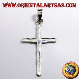 Pendentif croix en argent martelé