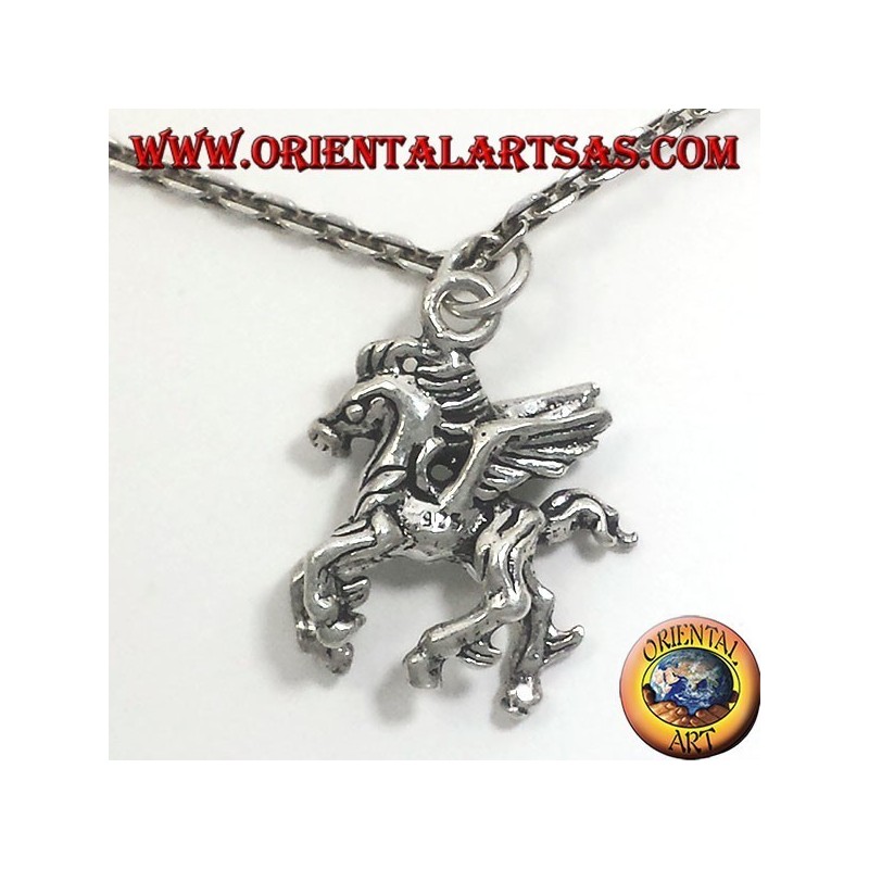 ciondolo in argento cavallo alato tridimensionale