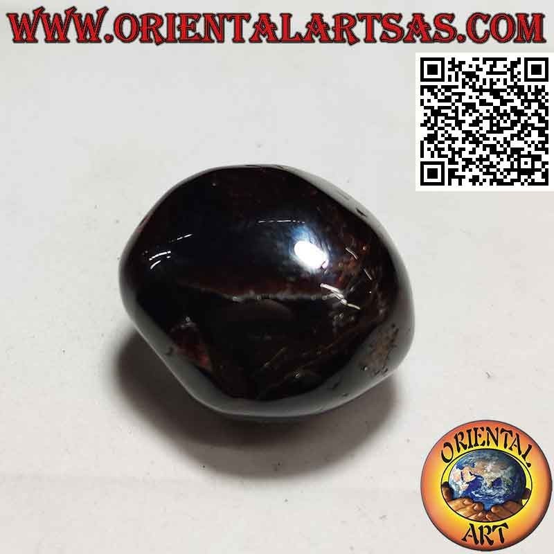 Tumbled garnet (large)
