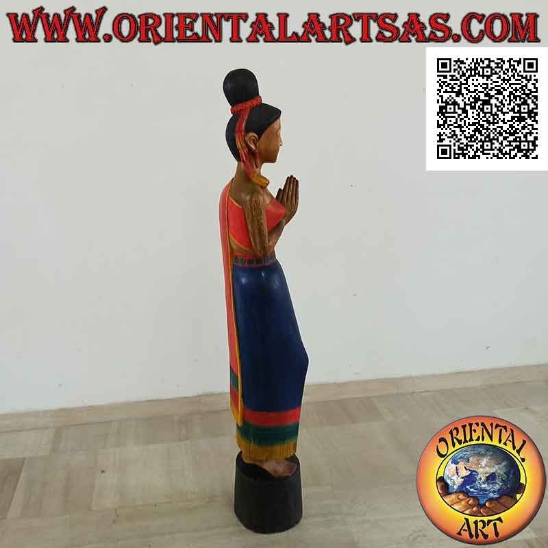 Sculpture d'une femme thaïlandaise dans une salutation formelle de bienvenue "Wai ou Sawasdee" en bois de suar 150 cm (bleu)