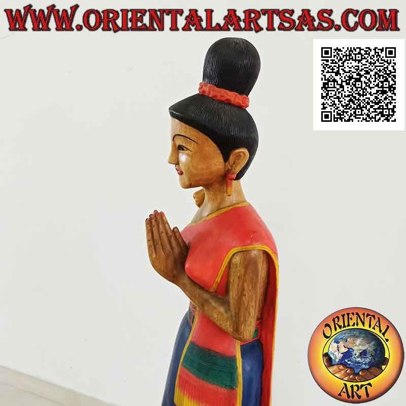 Escultura de una mujer tailandesa en saludo formal de bienvenida "Wai o Sawasdee" en madera de suar de 150 cm (azul)