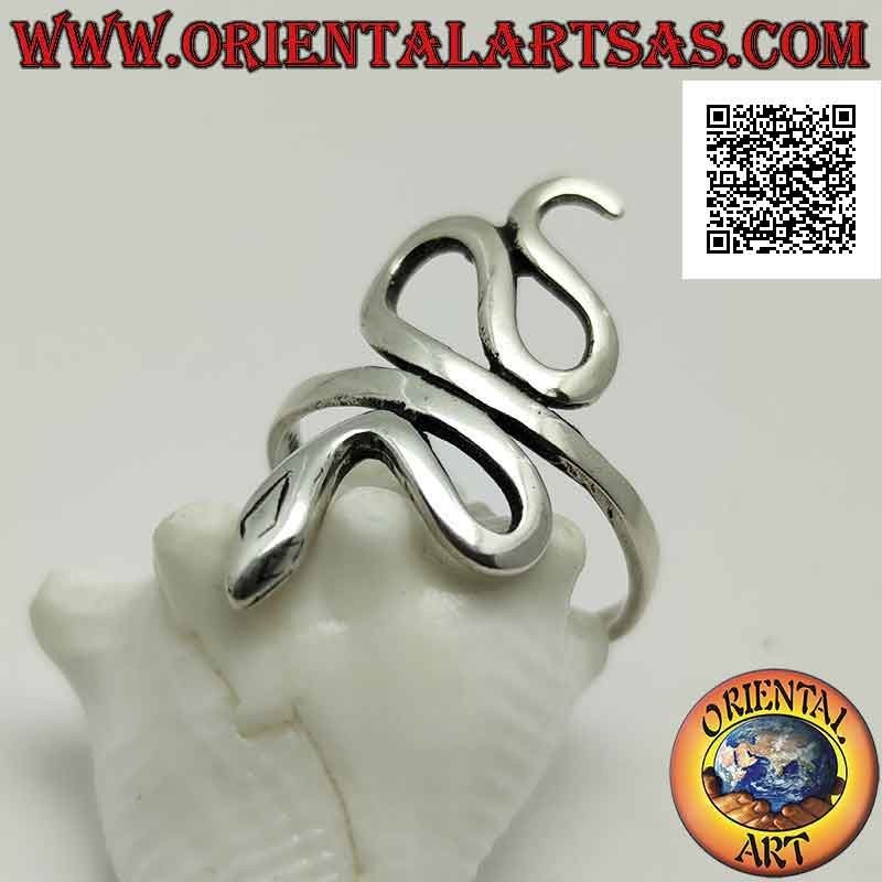 Anello in argento a forma di serpente "biscia" con pelle liscia in movimento sinuoso