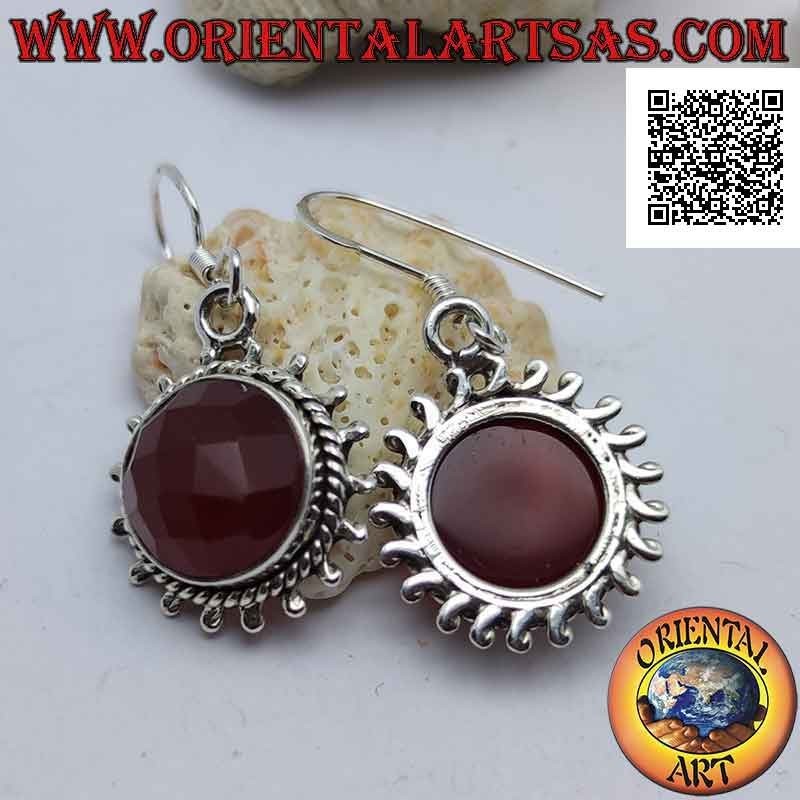 Pendientes de plata con sol de cornalina redonda facetada y rayos de plata