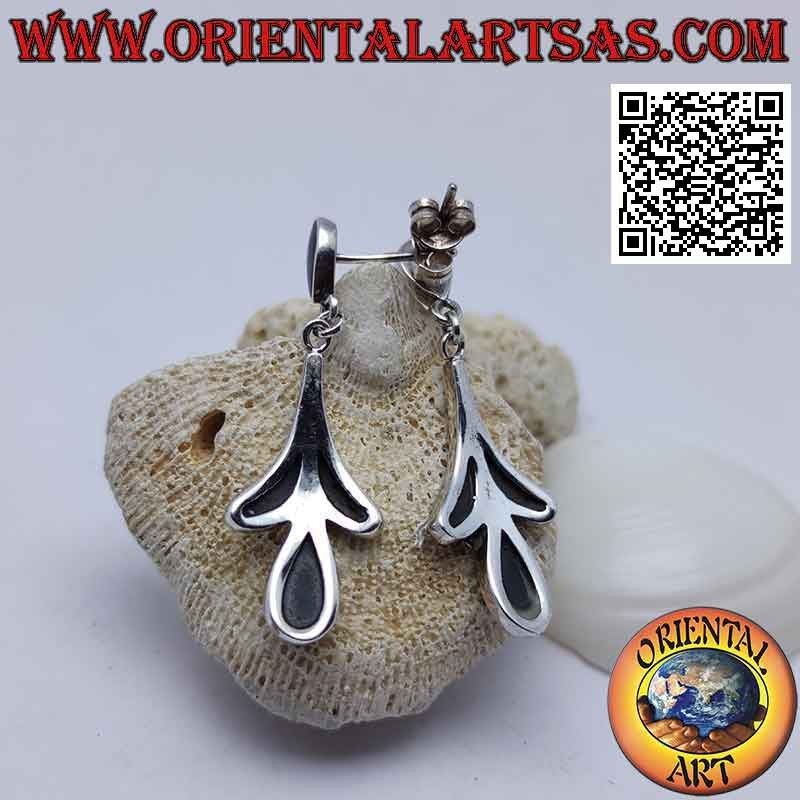 Boucles d'oreilles en argent en forme d'hibiscus à bord lisse onyx