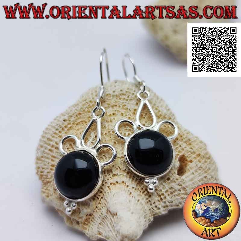 Boucles d'oreilles lobe avec cabochon rond onyx avec cercles perforés dessus et boules tris dessous