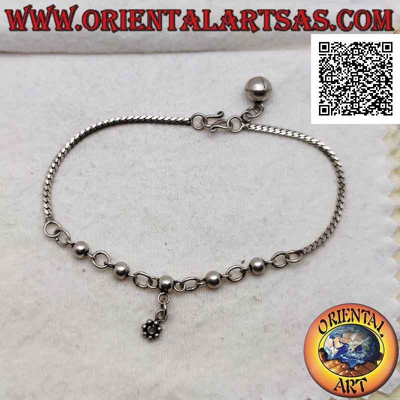 Bracelet en argent 925 ‰, mélange de serpent plat et de boules enchaînées avec fleur et cloche suspendues