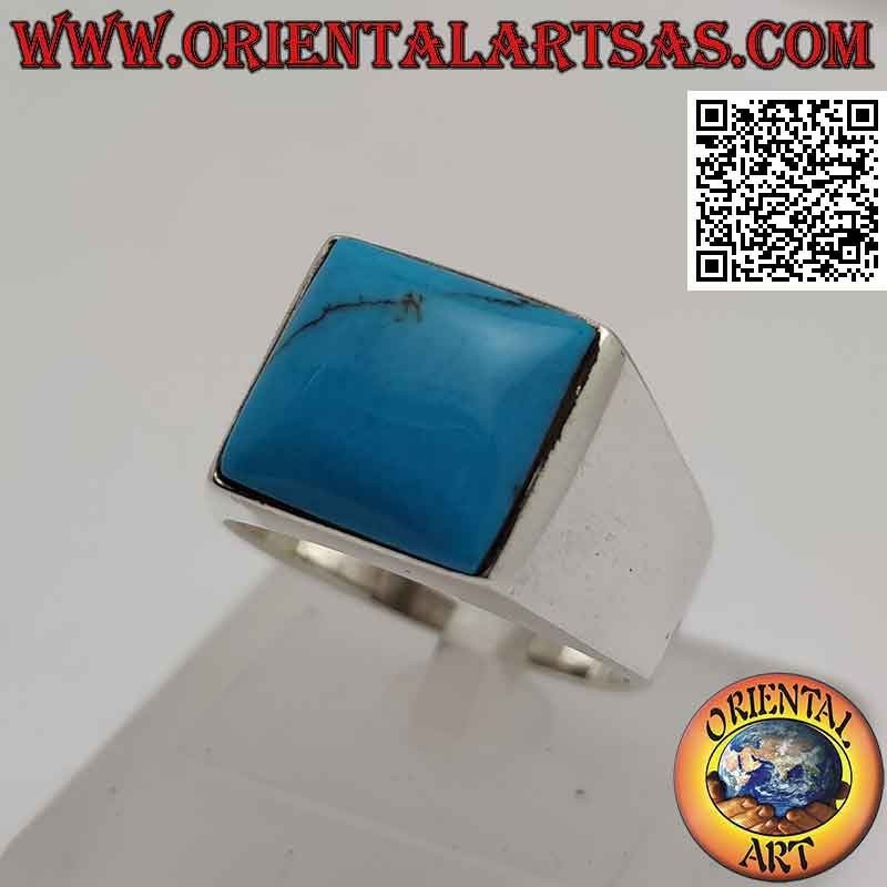 Anello in argento con turchese quadrato cabochon su montatura liscia