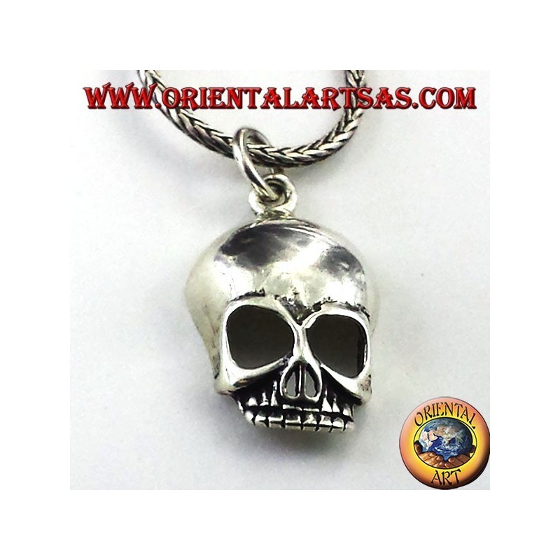 pendentif en argent, crâne