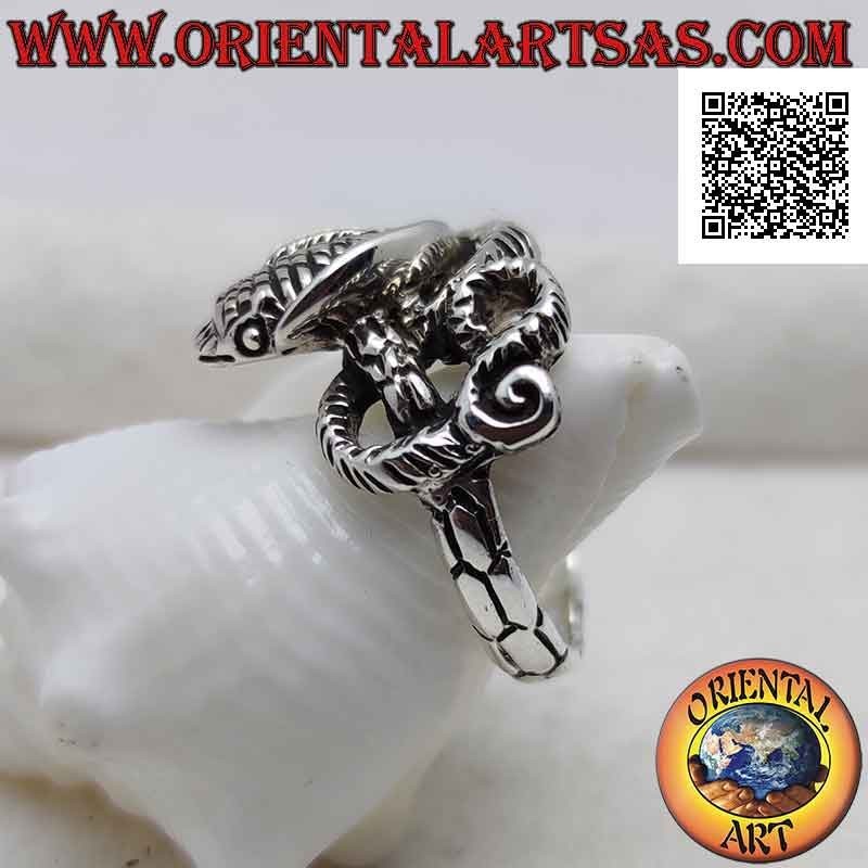Anillo de plata en forma de serpiente "cobra" retorcida y con forma (grande)