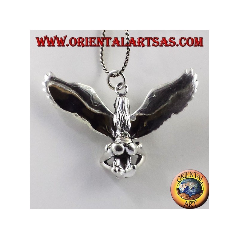 pendentif en argent, femme ailée avec le crâne