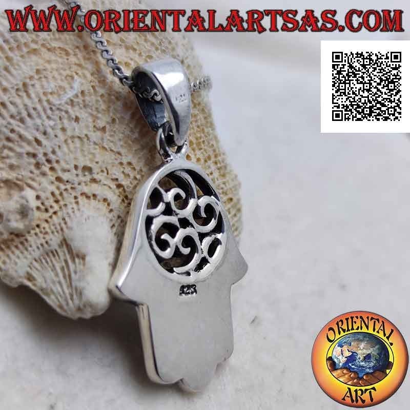 Hand of Fatima silver pendant with bas-relief and perforated decoration on the palm