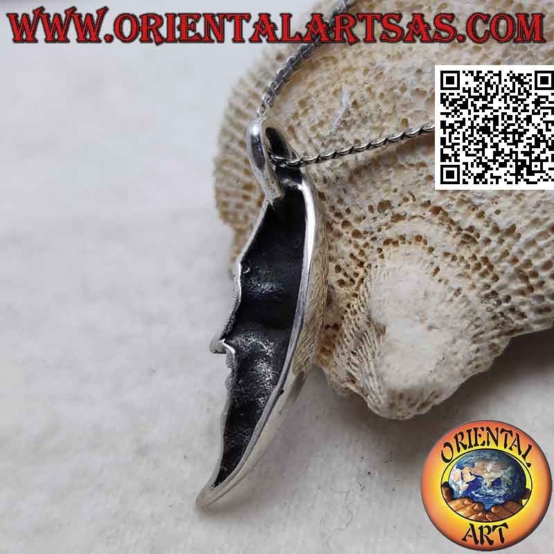 Ciondolo in argento, mezzaluna liscia con volto sagomato (stretta e lunga)