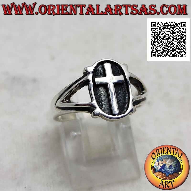 Silver ring with Latin cross in the oval in bas-relief and ball on the four corners, attached to two