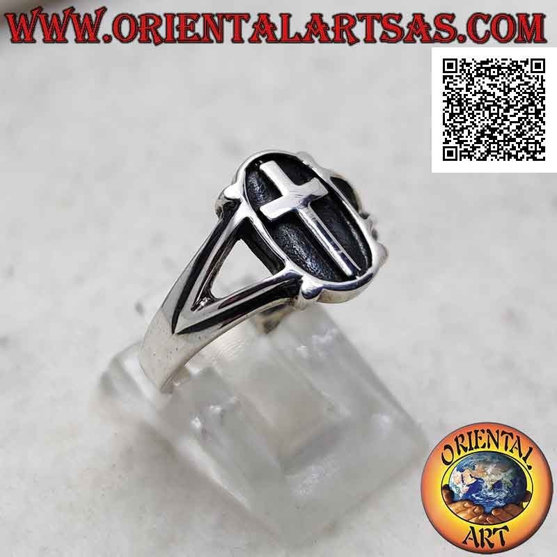 Silver ring with Latin cross in the oval in bas-relief and ball on the four corners, attached to two
