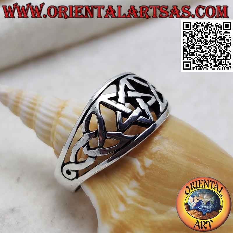 Anello in argento a fascia crescente traforata con pentacolo centrale e triquetra ed infinito sui lati