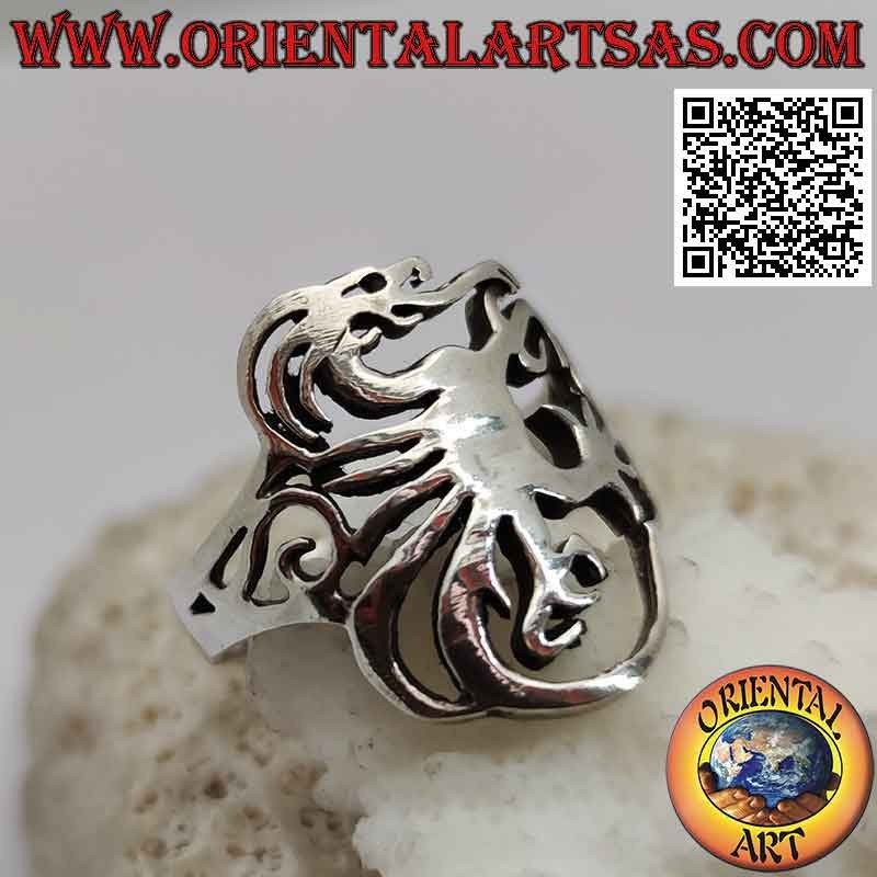 Anillo de plata perforada con grifo estilizado liso