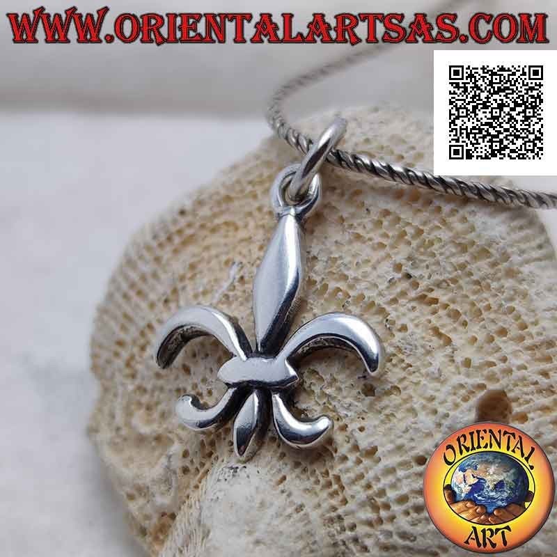 Pendentif en argent lisse en forme de lys (figure héraldique, symbole des Médicis)