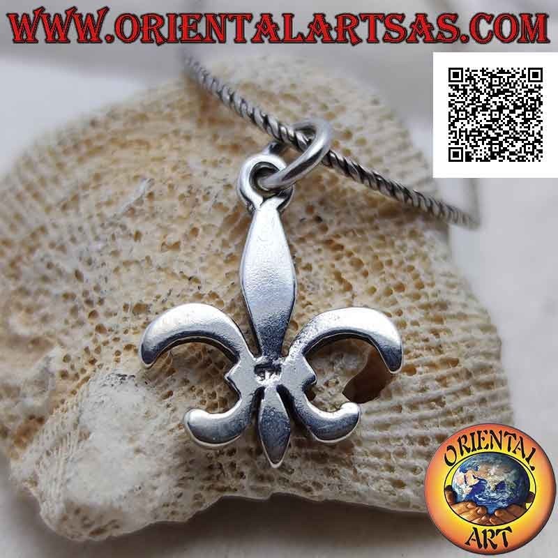 Pendentif en argent lisse en forme de lys (figure héraldique, symbole des Médicis)