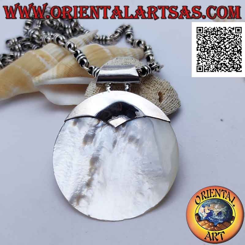 Colgante de plata con gran nácar redondo con inserto liso (con concha de paua) y gancho tubular