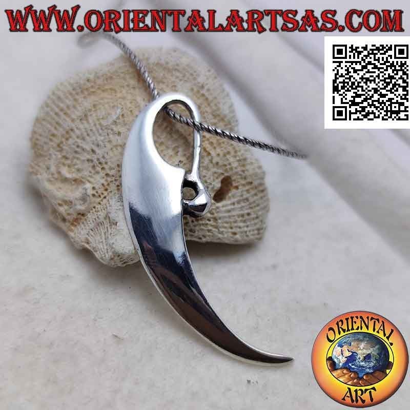 Colgante de plata lisa en forma de garra