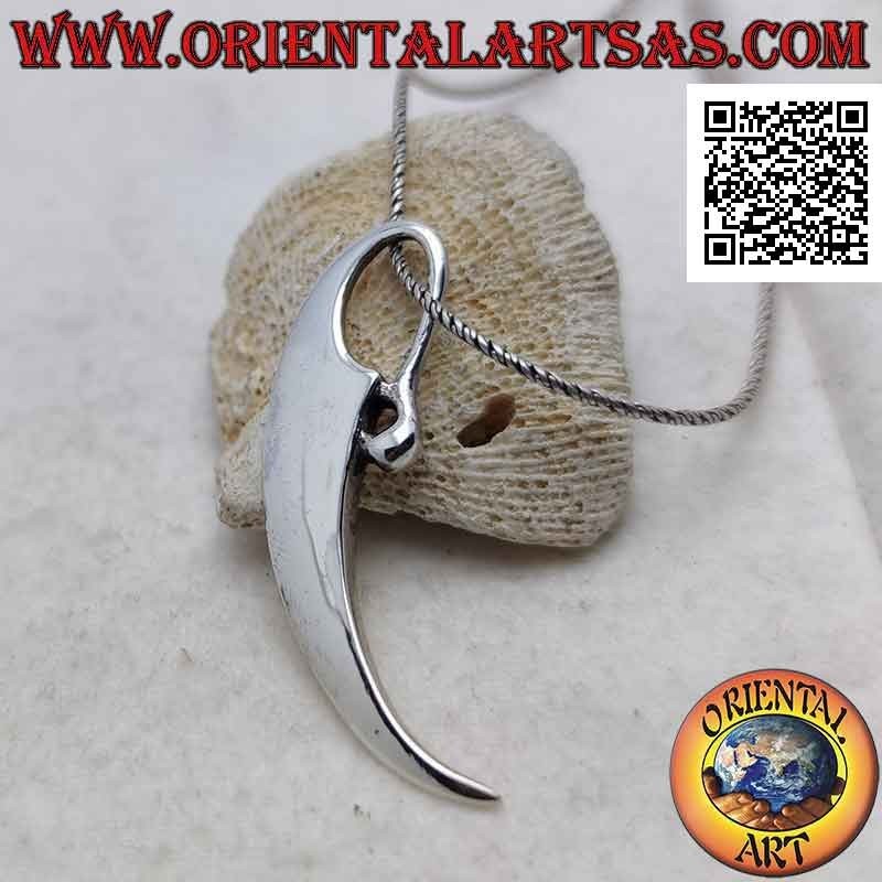 Pendentif en argent lisse en forme de griffe