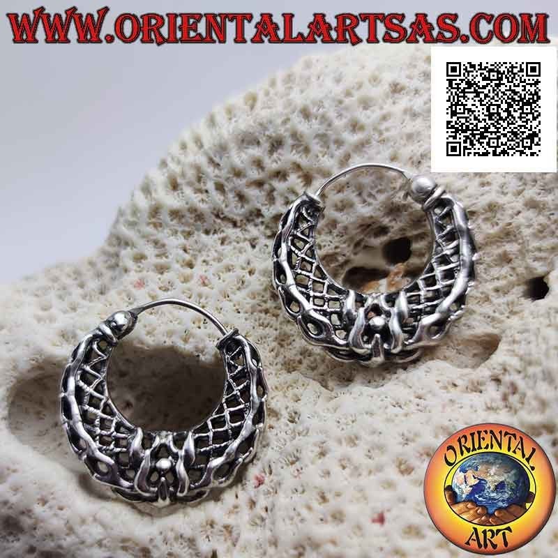 Pendientes de plata, círculos de media luna con entretejido perforado grueso y especial
