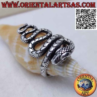 Silver ring in the shape of a snake in sinuous movement (large)