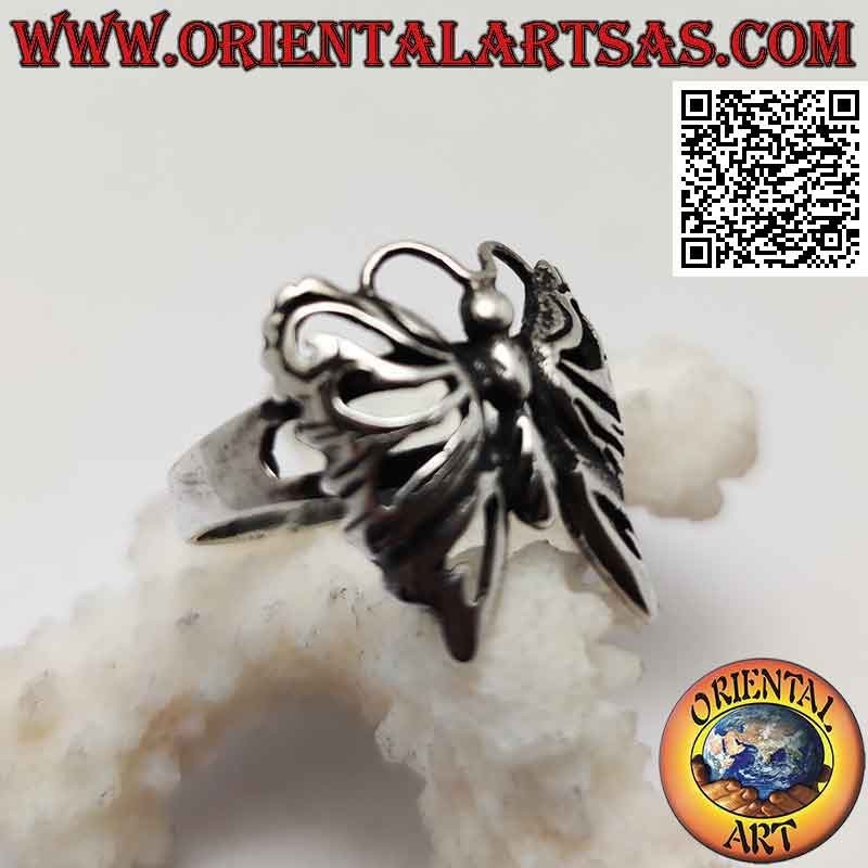 Anillo de plata en forma de mariposa convexa lisa con alas perforadas