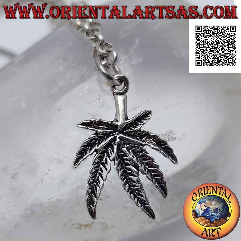 Silberanhänger in Form eines Marihuana-Blattes mit niedrigem Relief (dick)