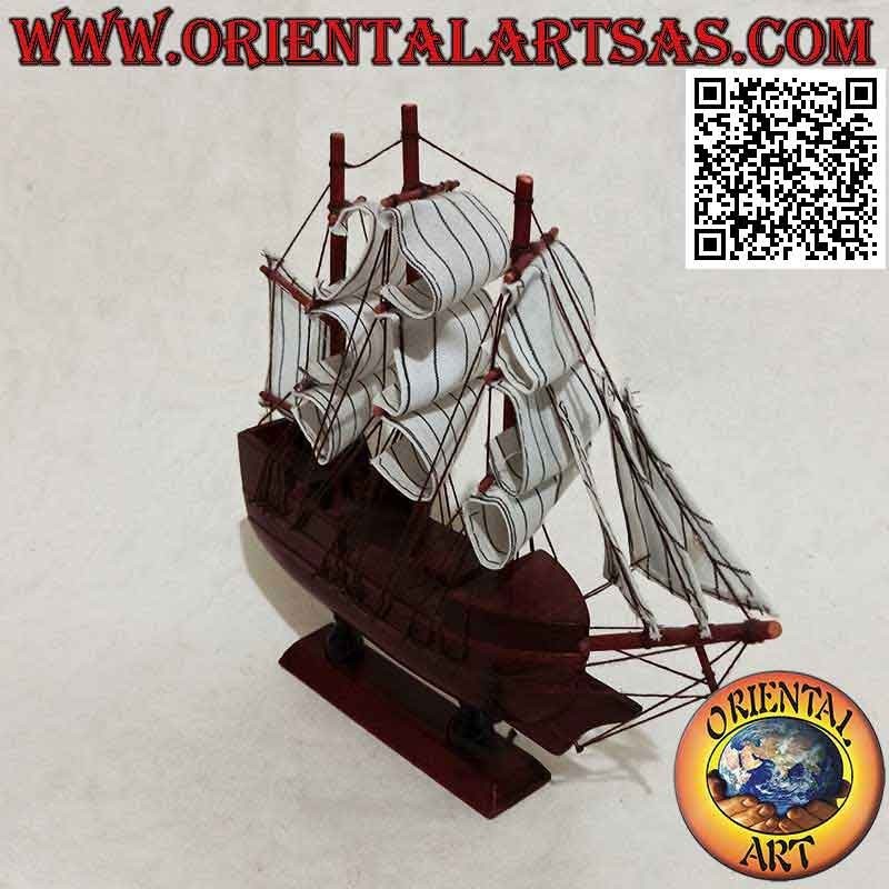 Modell des hölzernen Segelschiffs "USS Constitution"